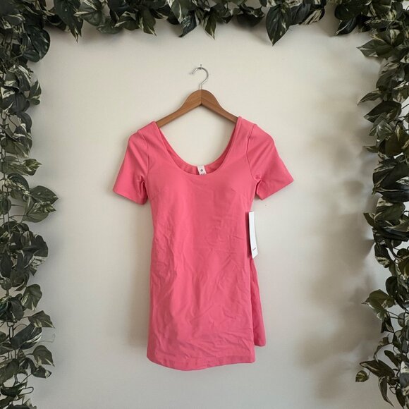 Lululemon Athletic Align Short Sleeve Dress Sakura Pink NWT Women’s Sz 4 - Picture 1 of 8